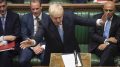 Boris Johnson i Underhuset. Foto