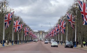 Union Jack pryder The Mall