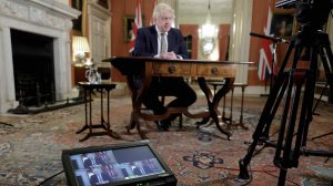 Boris Johnson TV-tale om lockdown. Foto