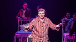 Michael Sheen som Aneurin “Nye” Bevan på National Theatre.